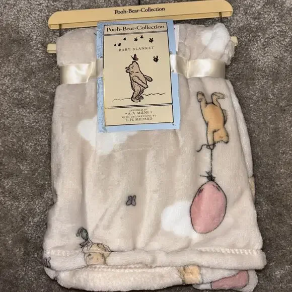 Winnie the Pooh Bear Collection Disney Plush Baby Blanket & Swaddle Balloon New - Picture 2 of 8